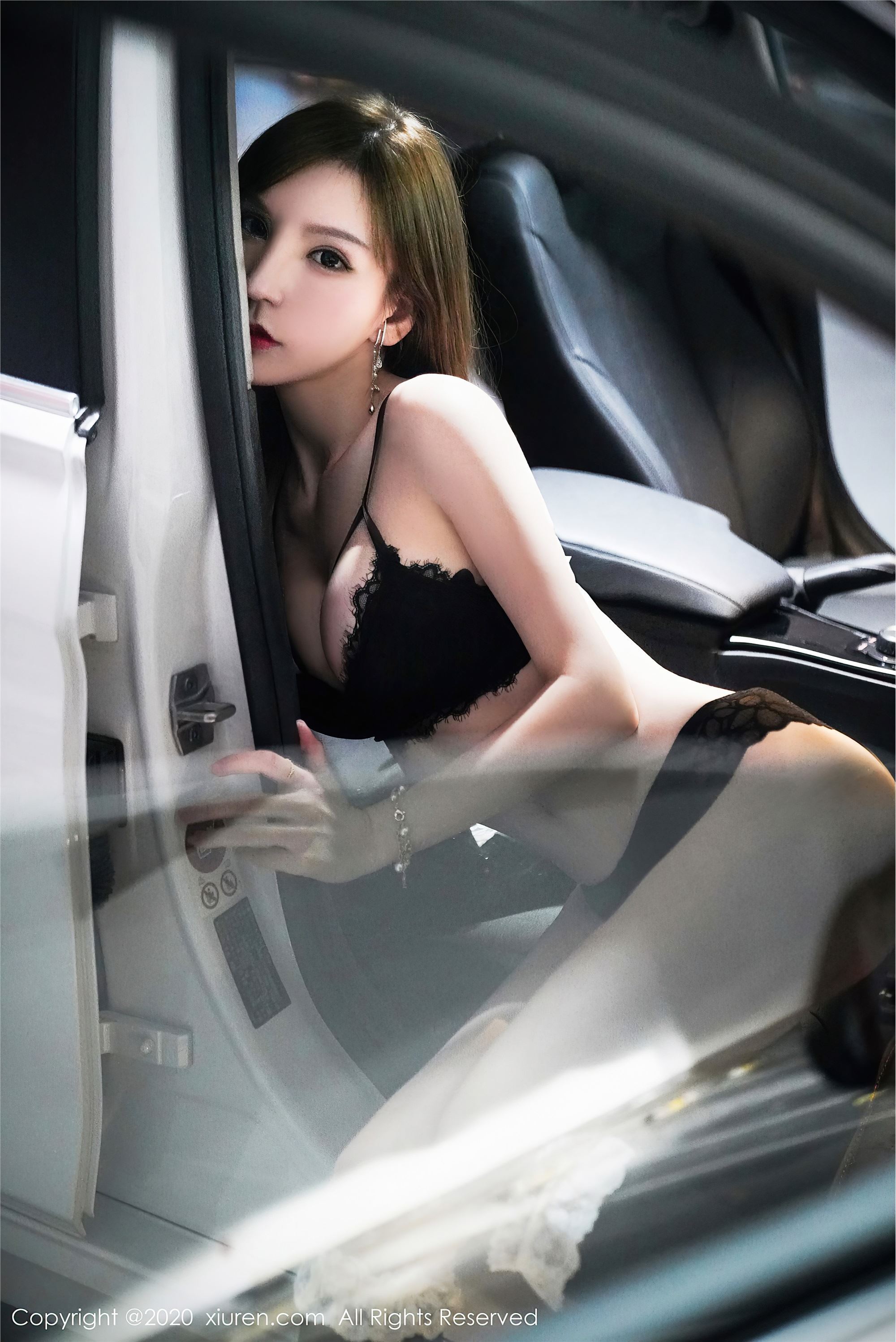 XiuRen秀人网 2020.11.27 No.2832 周于希Sandy